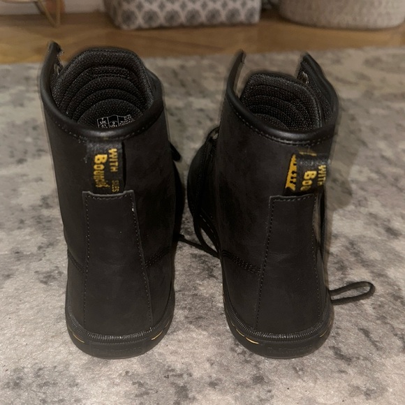 Doc Marten boots - Picture 2 of 5
